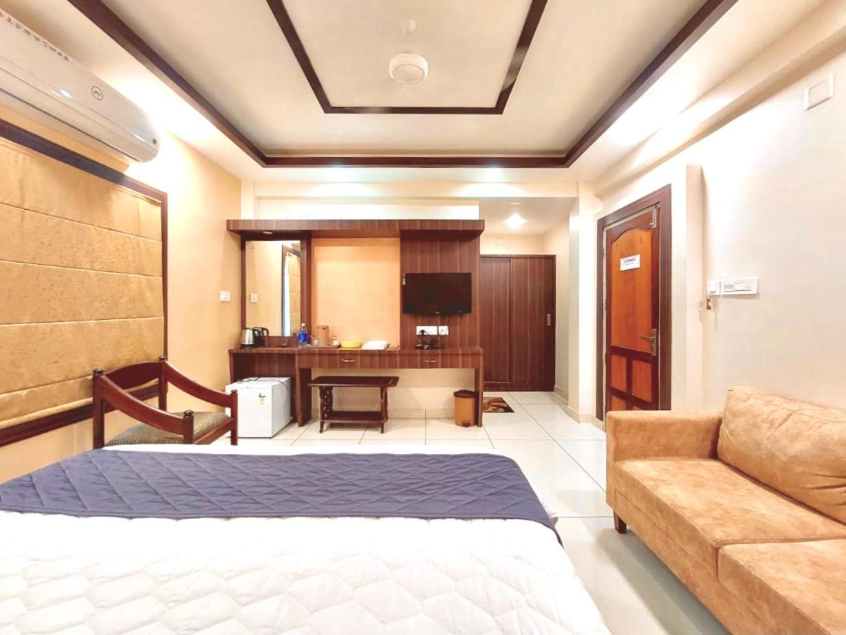 Hotel Royal Wings Elūr Rom bilde